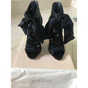 ❌SOLD❌ NEW Alexandre Birman satin heels